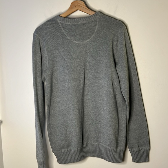 Eddie Bauer Men’s Gray Crewneck Sweater Size Small - Picture 6 of 6